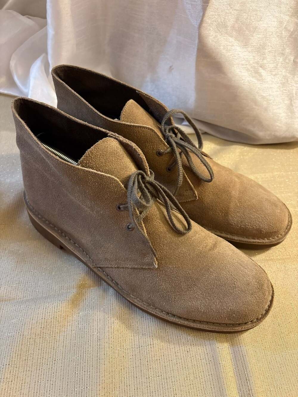 Clarks Bushacre 2 Chukka Boots Size 12 Taupe Suede